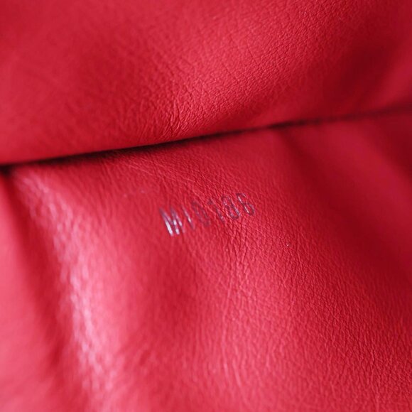 Louis Vuitton  Capucines MM Taurillon Leather Satchel Bag Red - Picture 15 of 15
